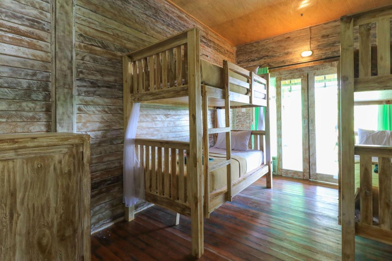 The Green Groves Albergue Lembongan Exterior foto