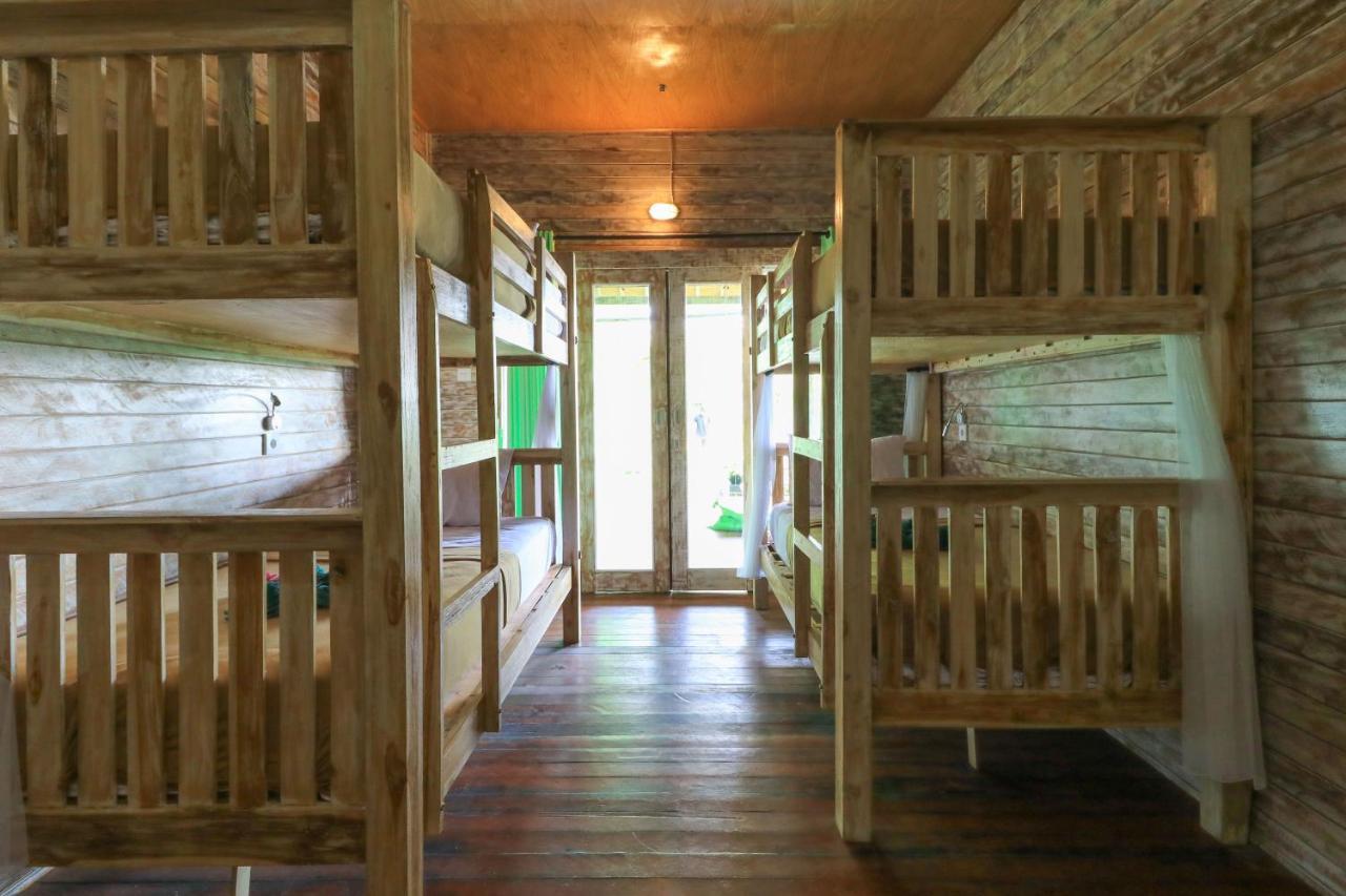 The Green Groves Albergue Lembongan Exterior foto